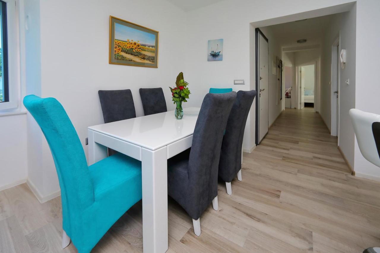 Apartmani Marina S Pogledom, Sukošan Exterior foto